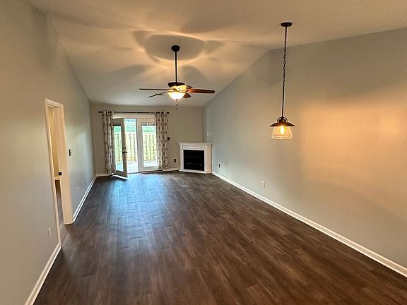 5th image of 537 Southern Hills Dr