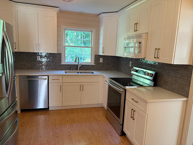 412 Johannah Pl — Photo 6