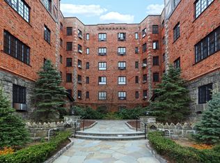 45 Pondfield Rd W APT 5J, Bronxville, NY 10708