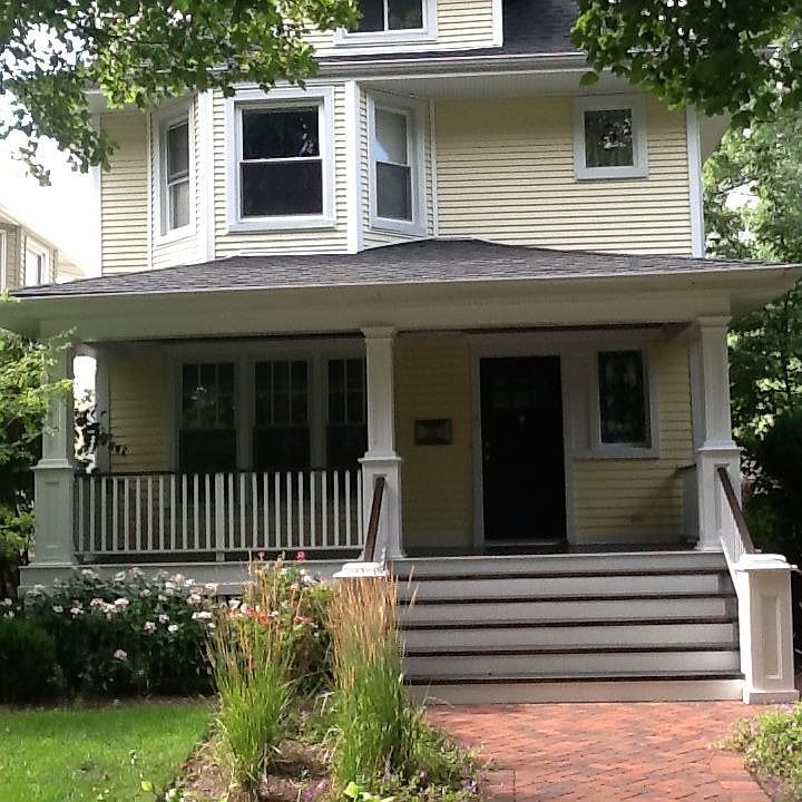1st image of 5013 W Berteau Ave