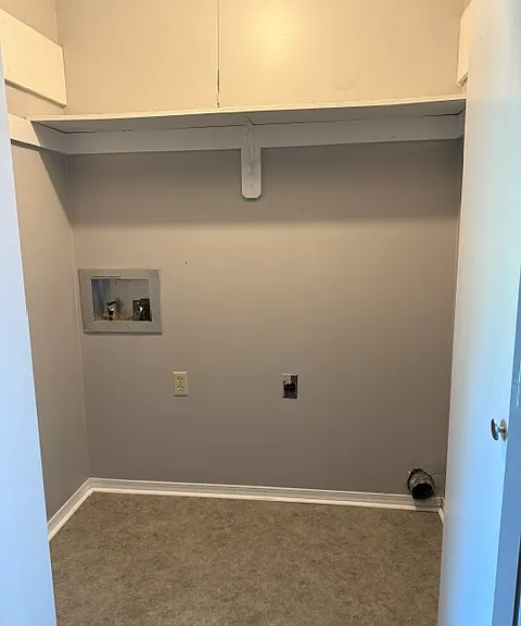 5480 S Gold St #100 — Photo 15