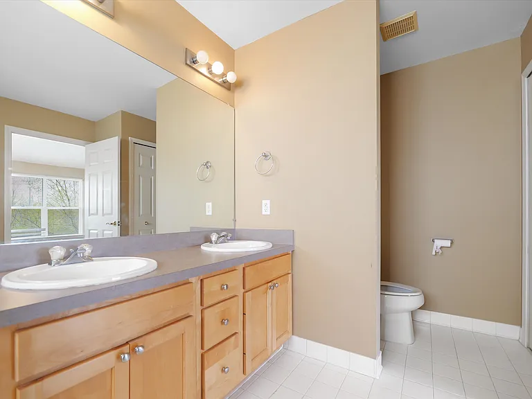 31216 Kingswood Blvd — Photo 28