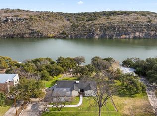 1204 Los Escondidos Street, Marble Falls, TX 78654