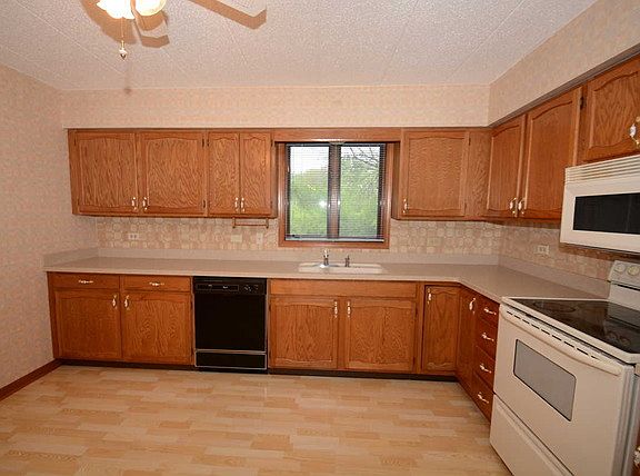 4th image of 10845 S 84th Ave APT 1D