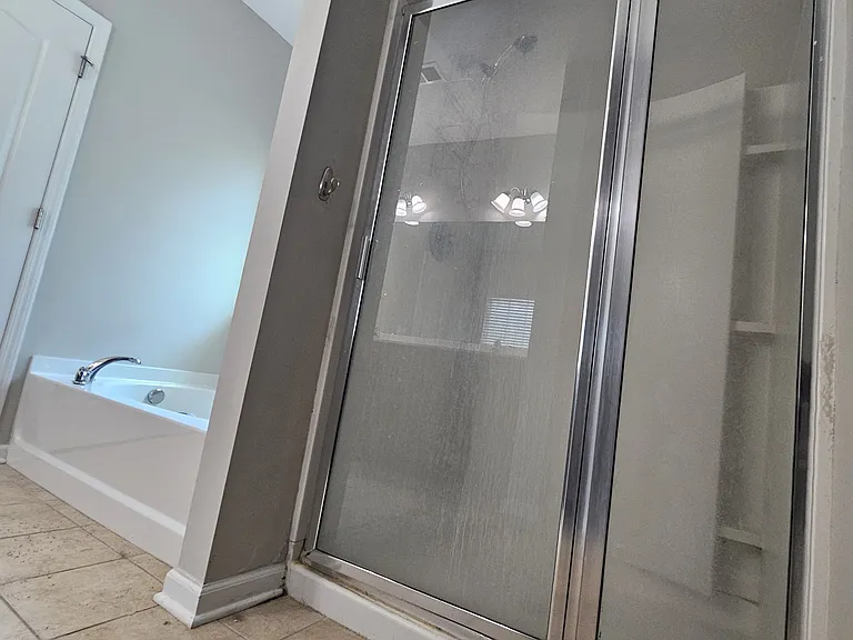 328 Scarlett Ln — Photo 10