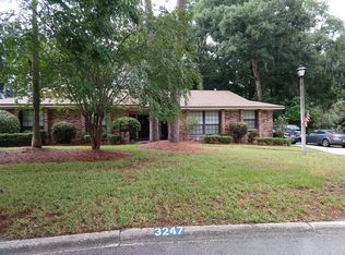 3247 Hermitage Rd, Jacksonville, FL 32277