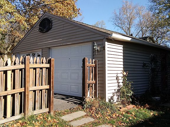 2nd image of 5 East St