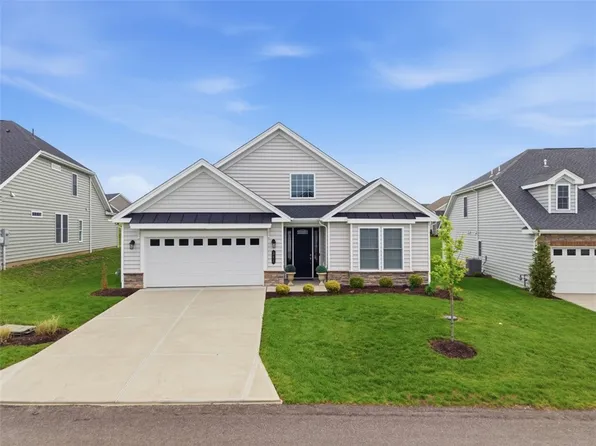 361 Victory Ln, Canonsburg, PA 15317