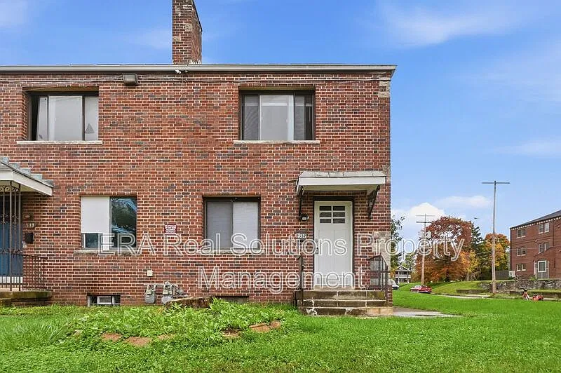 537 Seymour Ave