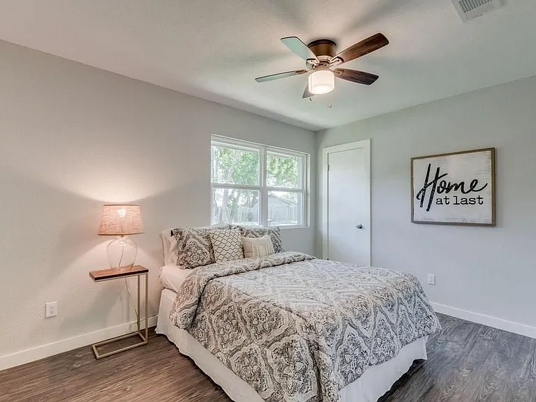 1512 Luray Dr — Photo 16