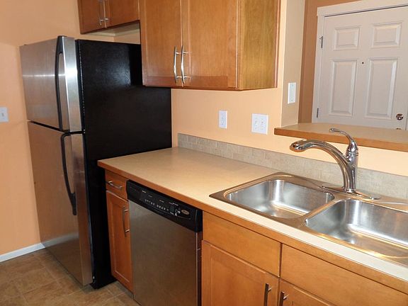 3rd image of 4035 S 212th Ct APT A
