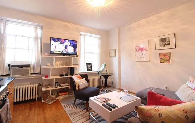 Rented by Bold New York | media 6