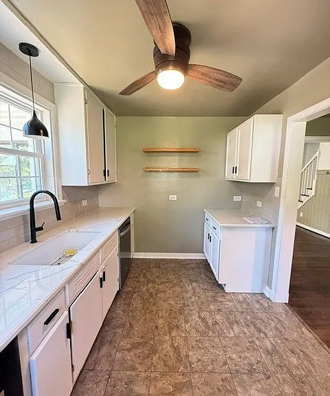 1300 Maywood Rd — Photo 12