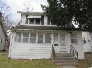 19 S 12th St, Niles, MI 49120