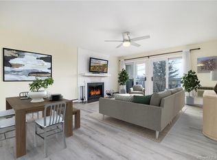 950 Cove Rd #B7, Stamford, CT 06902