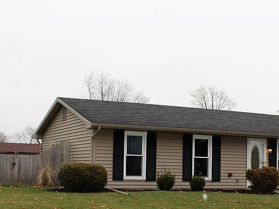 2nd image of 3212 Country Park Ln