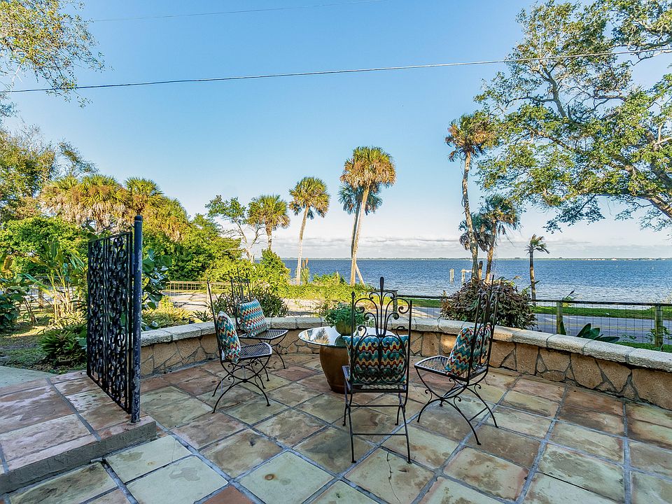 1st image of 4445 N Indian River Dr