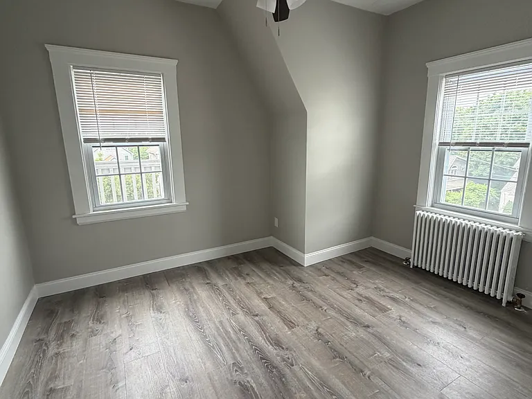 16 Magnolia Ave #11 — Photo 4