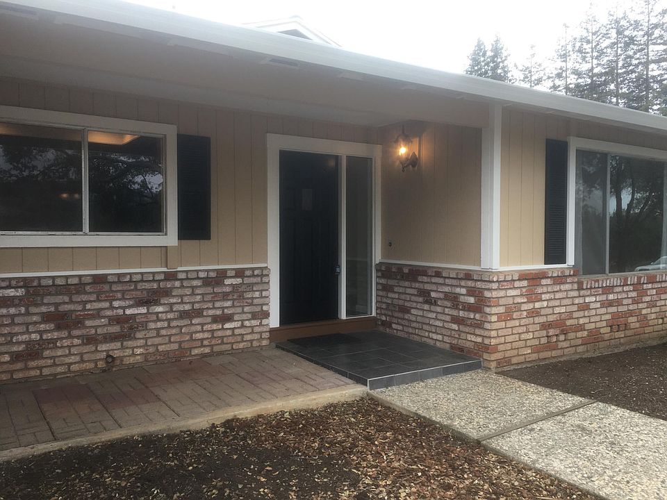 1st image of 17221 Lake View Dr