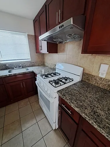 1440 Detroit Ave Photo 1