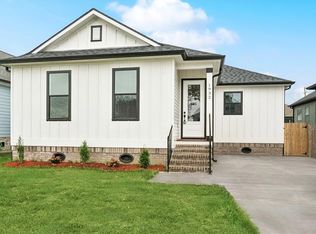 1932 Rose St, Arabi, LA 70032