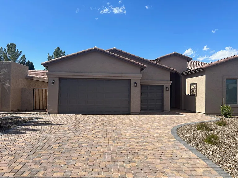 26424 S Lakewood Dr — Photo 3