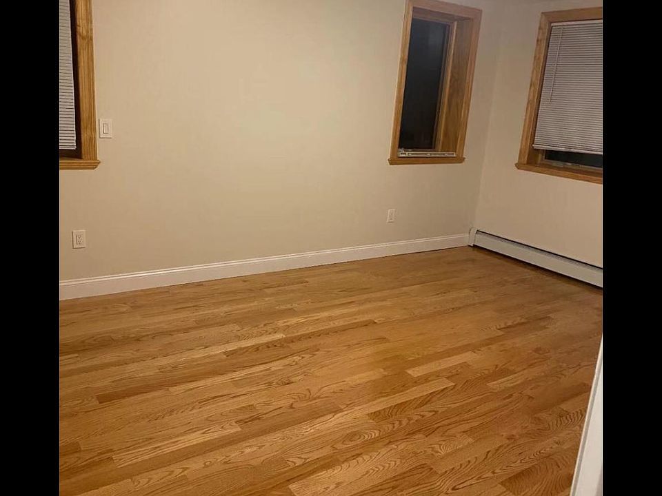 1st image of 6100 171st St