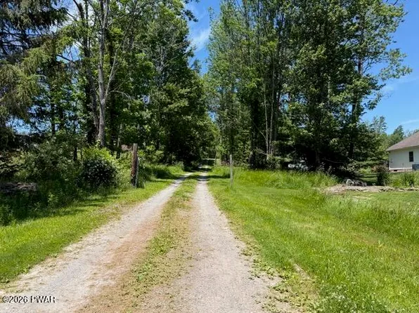 Ash St, Bethany, PA 18431