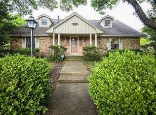 404 Shadywood Ln, Richardson, TX 75080