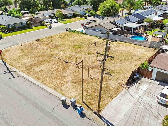 5th image of 608 Darrough Dr