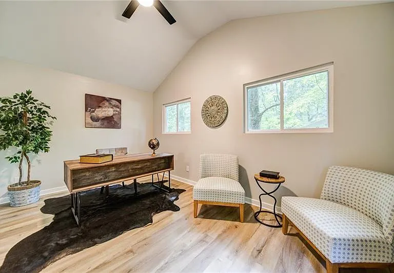 2951 Haralson Rd — Photo 16