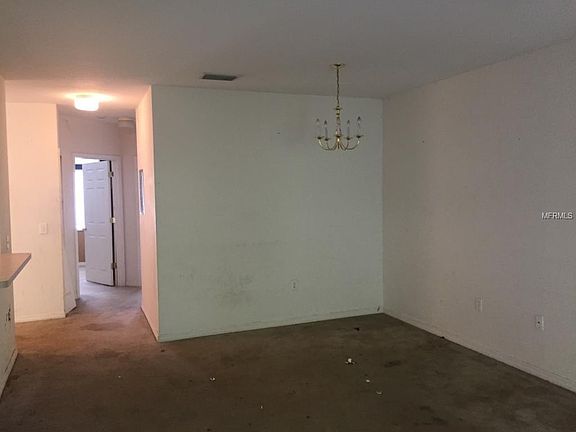 5th image of 6004 Portsdale Pl Unit 201