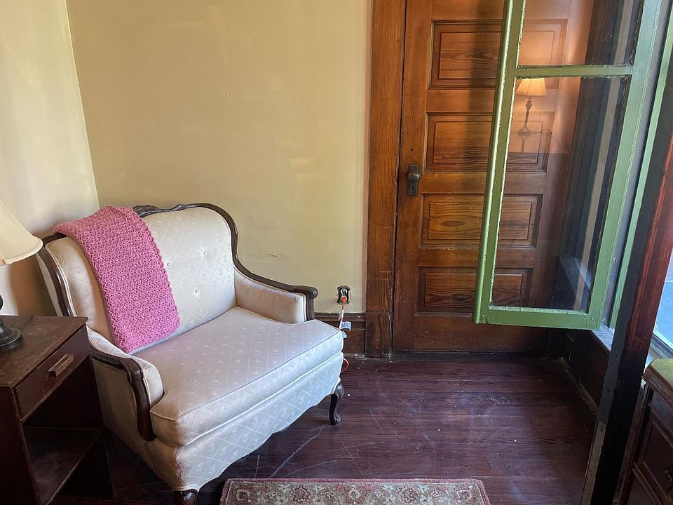 A quiet space with a small porch