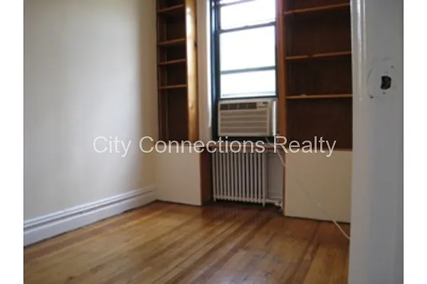 Rented by City Connections Realty | media 36