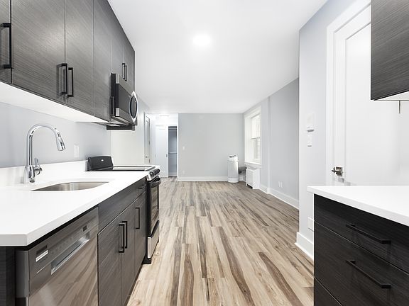 2nd image of 20-25 Seagirt Blvd #2B
