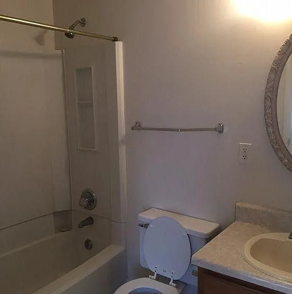 1746 Nappa Valley Ct SE — Photo 6