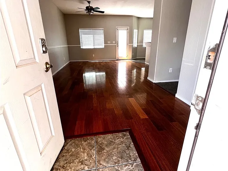 8033 Gallagher Island St — Photo 4