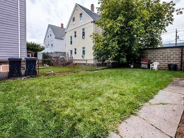 39 Etna St #2 — Photo 15