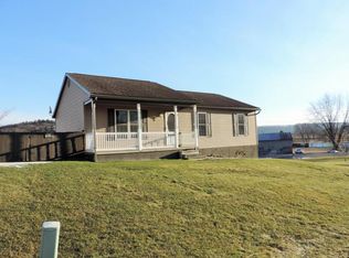 52 Saint Johns St, Mount Pleasant Mills, PA 17853