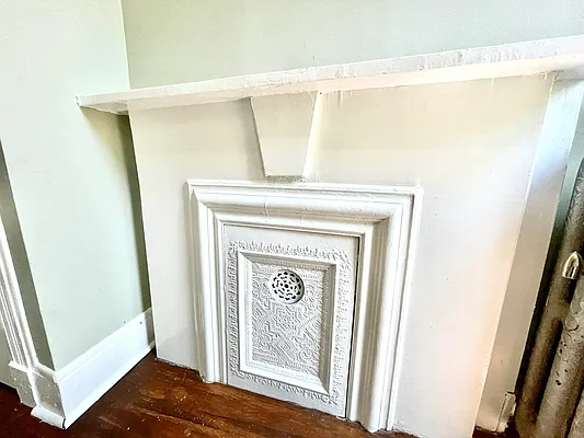 Rented by Pear NYC LLC | media 41