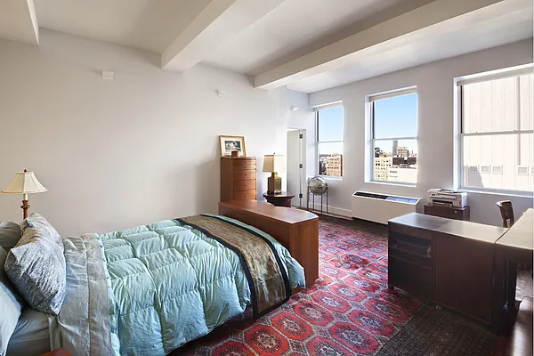 Sold by Stribling | media 3
