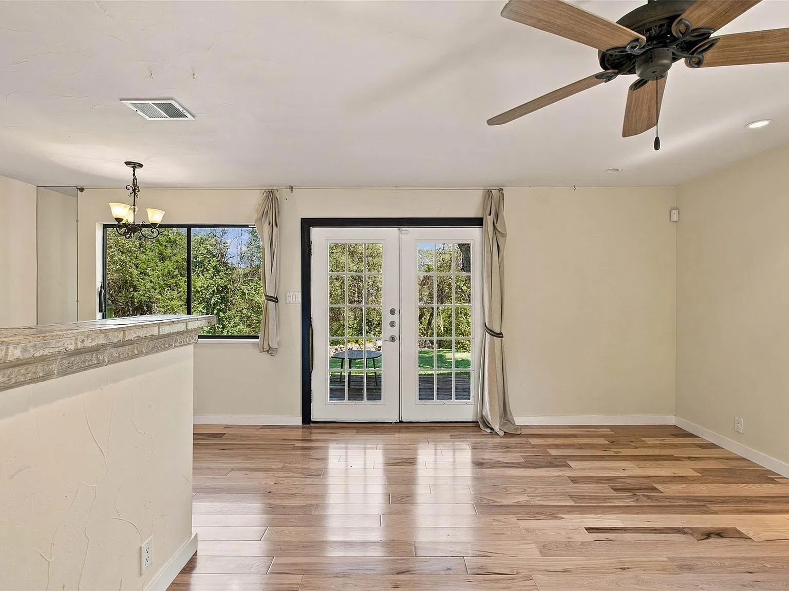1 bed, 1.0 bath, 750 sqft, $1,450 — Photo 3