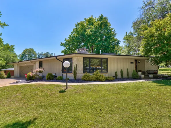 2709 S Glendale Avenue, Springfield, MO 65804