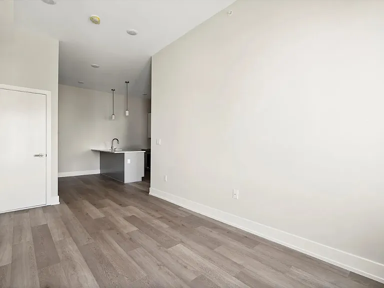 2117 Germantown Ave #B02 — Photo 16