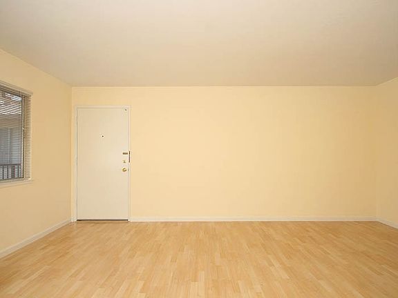 3rd image of 562 Kendall Ave APT 40