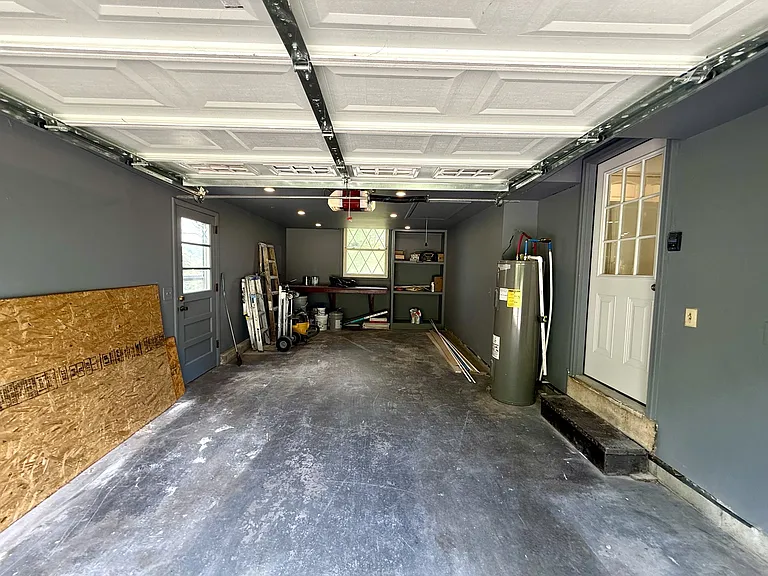 207 Blue Ridge Dr — Photo 35