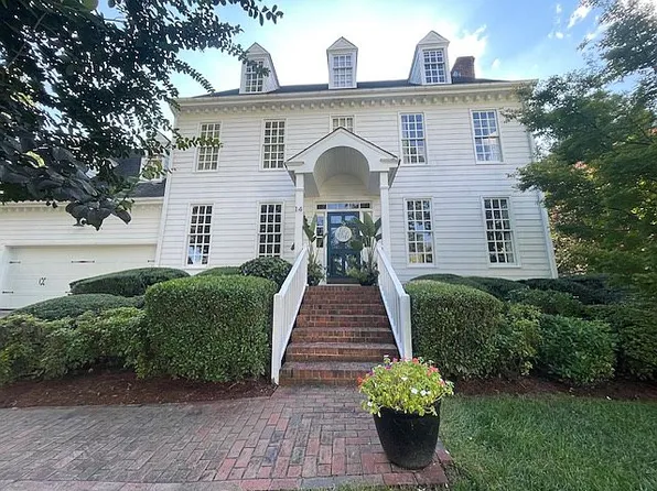 14 Fenton Pl, Chapel Hill, NC 27517