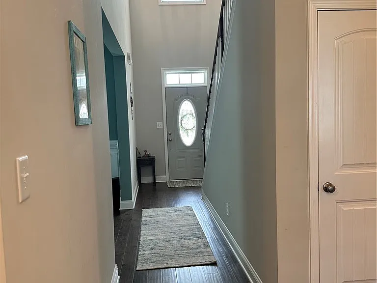 580 Stonebriar Ave — Photo 17