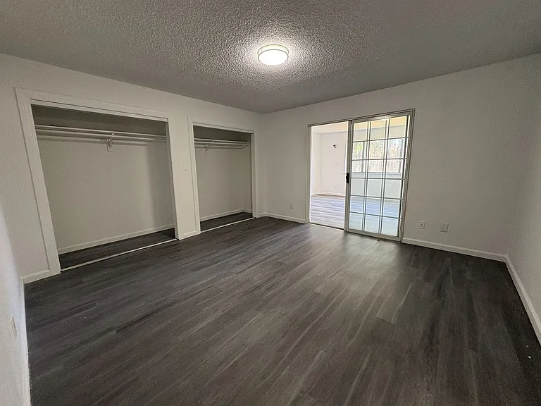 6313 Hermosa St — Photo 10
