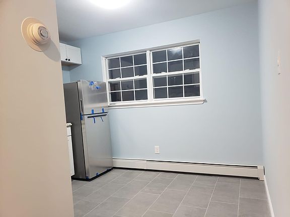 2nd image of 223 Milton Ave Floor 2